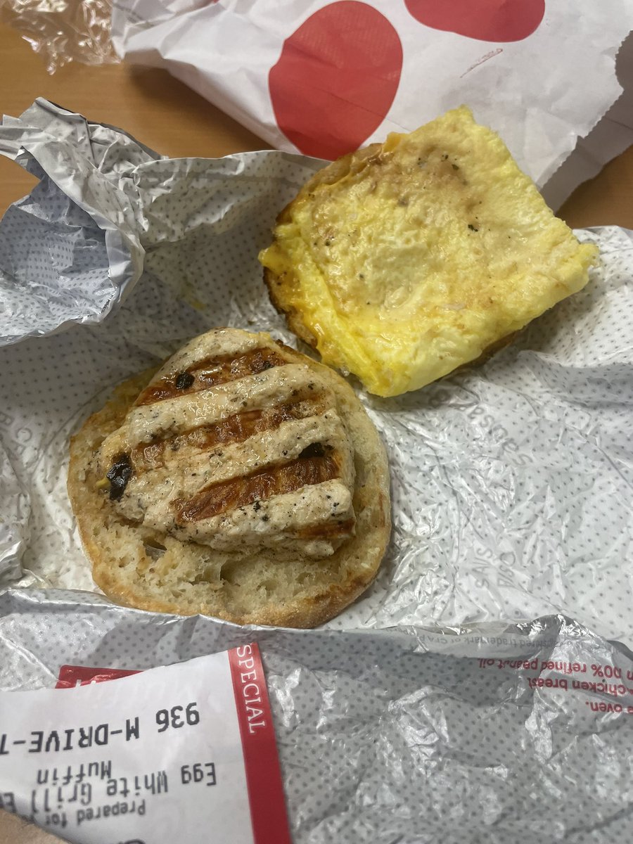 ashlynb__'s tweet photo. @ChickfilA first day getting my egg white grill since it came back to the north augusta location and my egg white was in fact not white :( https://t.co/1d176zLbrM