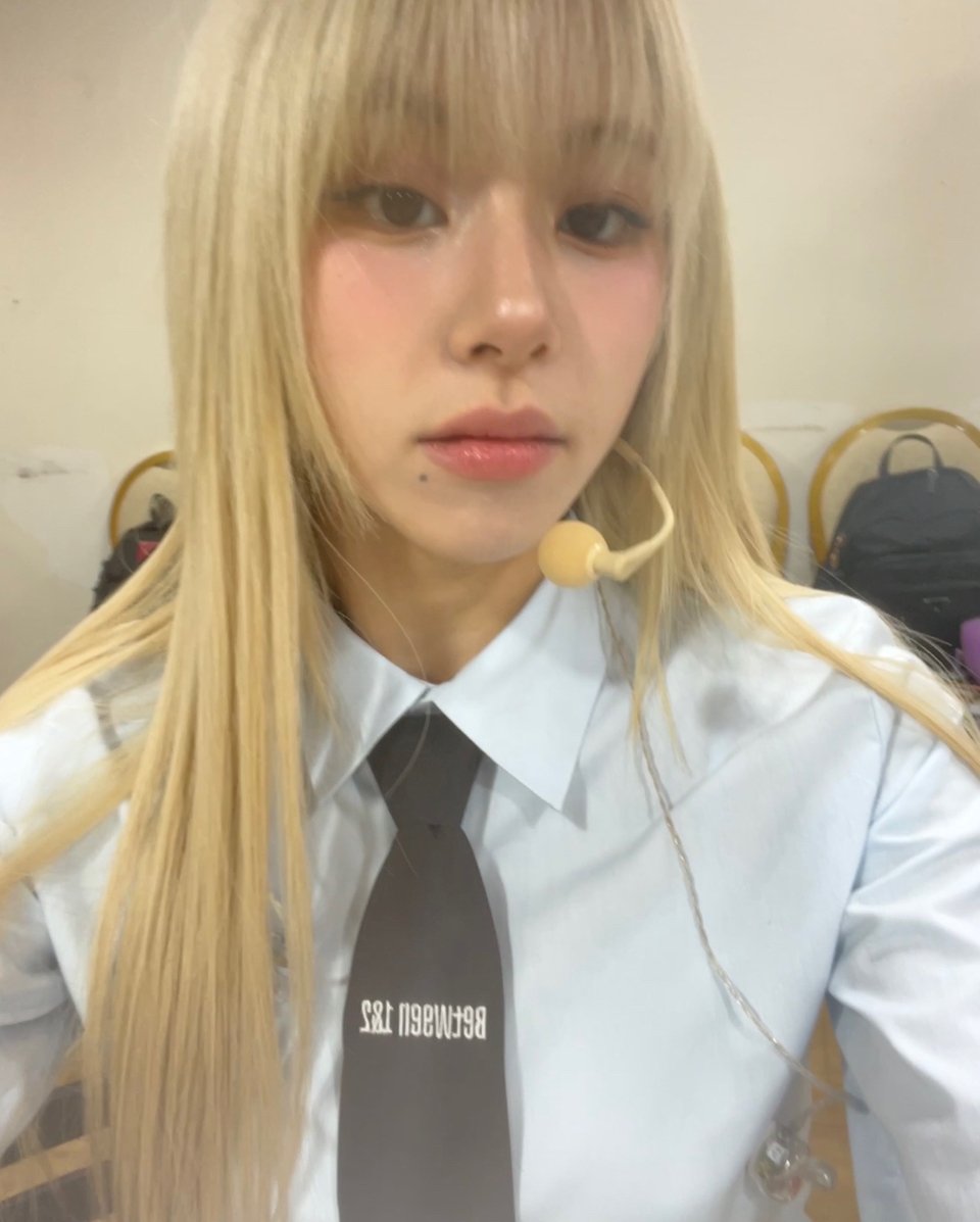 twenty9ayn's tweet photo. [🍓📸] • 09:26 PM KST https://t.co/q7hN8rqjpU