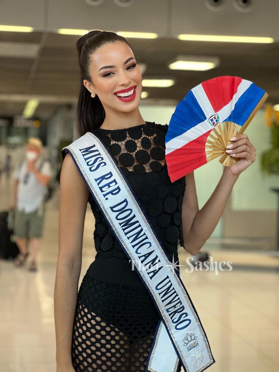 princessice1987's tweet photo. Sawasdee Thailand🙏🏻
2nd Miss Universe 2022 : Dominican Rep. 

ขอบคุณภาพ : Thai Sashes

#MissUniverseThailand2022
#MissUniverse #71stMissUniverse #MissUniverse2022 #71stMissUniverse #MissUniverse https://t.co/BMQb3XnxBa