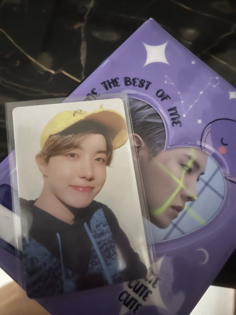 margeannep's tweet photo. Hobi Jhope Hoseok Birthday Giveaway! Ayoko sana i-GA ‘to dahil kusang umuwi, but since dupe ko na, okay go. 🥹❤️

- mbf, rt this
- exclusive to all Hobi lovers out there
- will select the winner randomly on Feb 25

HOBI JHOPE BDAY GIVEAWAY! 🤩 Love Yourself Seoul Final RPC https://t.co/5BeueEiJpt