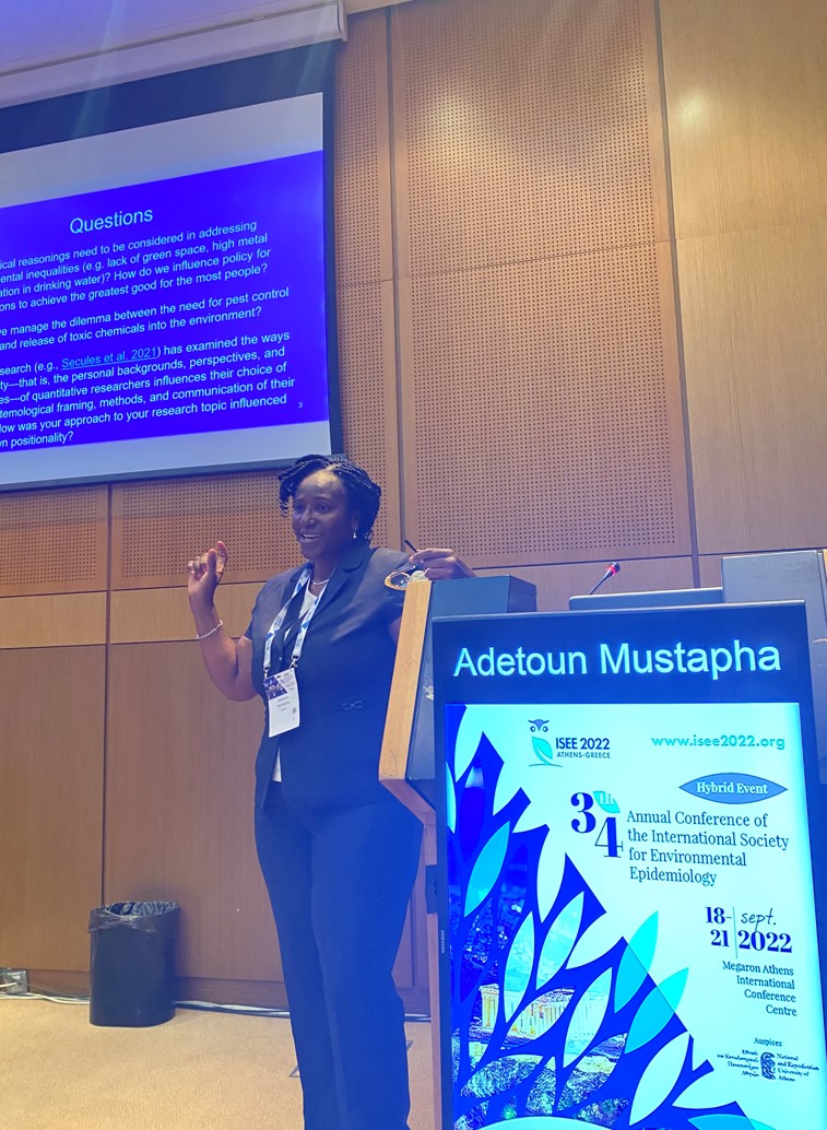 UKinNigeria's tweet photo. Today we celebrate @tounmustapha for her 30 years’ career spanning Health, Safety and Environment (HSE) Management, Technical Planning, Commercial, Transformation and leadership roles in the energy industry. 1/2
#InternationalDayofWomenandGirlsinScience #WomenInSTEM #IDWS https://t.co/oO5KCHUP42