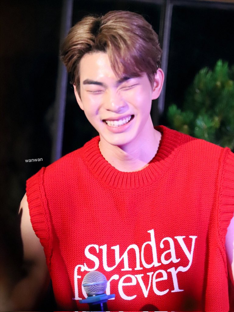 NattoWalnut's tweet photo. My soul mate，the one who could set my heart on fire with just one look.🥰💙
Cr.theowner
#ยุ่นต้นxสบู่ทับทิมno1
#แก้มกลมของต้น https://t.co/5sTEkQ6ObY