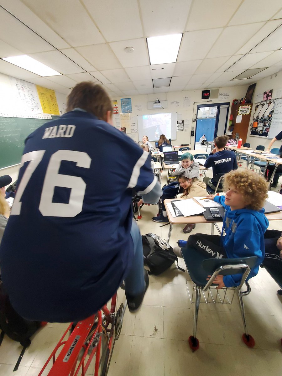 Coach Hunt tweet media