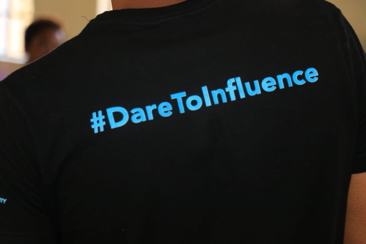 Asmali77's tweet photo. We #DareToInfluence workshop in Eastleigh by @WowziTheWorld and @AsmaliMedia. Learning. Earning. Winning. https://t.co/PWvqC3KMxz