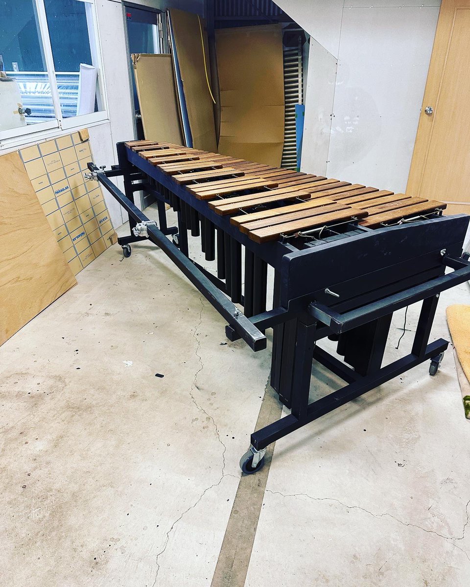 tytworks's tweet photo. こんばんは！

本日も商品ご紹介させていただきます💪

今回ご紹介するのはフロントピット用のマルチフレームです✨

アタッチメントをつければシンバルやタムなどスタンドを必要とする楽器のスタンドレス化にも有効です👍 https://t.co/K4JWhQ2Kdo
