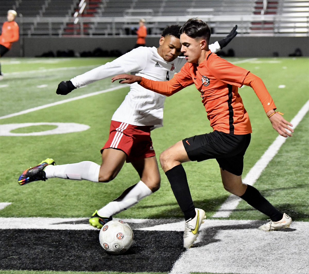 BurkSoccer86's tweet photo. (6-6-1, 0-1) Burkburnett - 0
(10-5-2, 2-0) Wichita Falls  - 1

MOTM: Brody Boyd, 8 saves

We are at Mineral Wells on Tuesday! https://t.co/sLnmEAjuXP