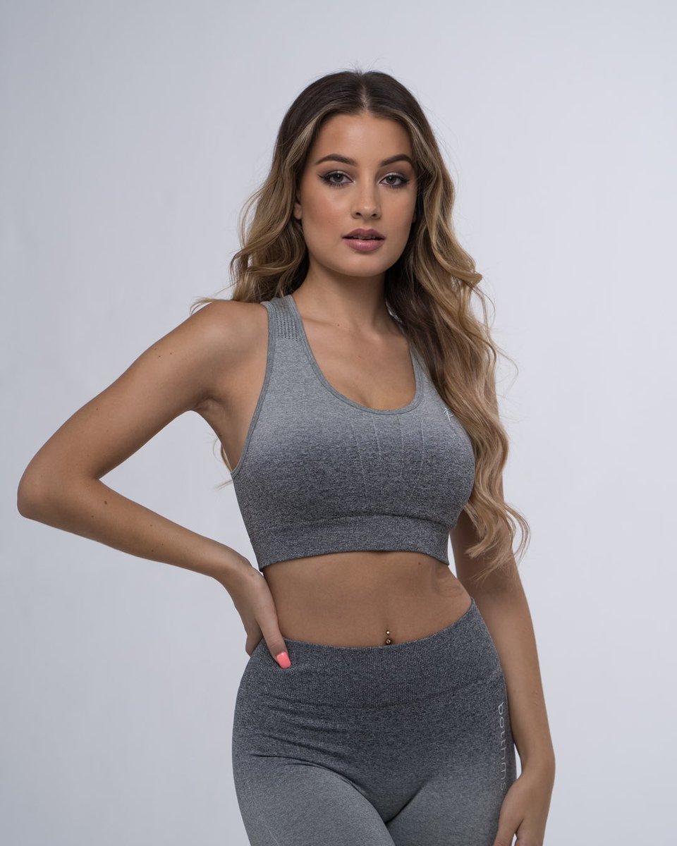 botthms's tweet photo. Look good, feel good, perform better! Our activewear line is designed to give you the boost of confidence you need to take your workout to the next level. All #ApprovedByAthletes so you know it's the best of the best! #botthms https://t.co/EGNFgkSM9G