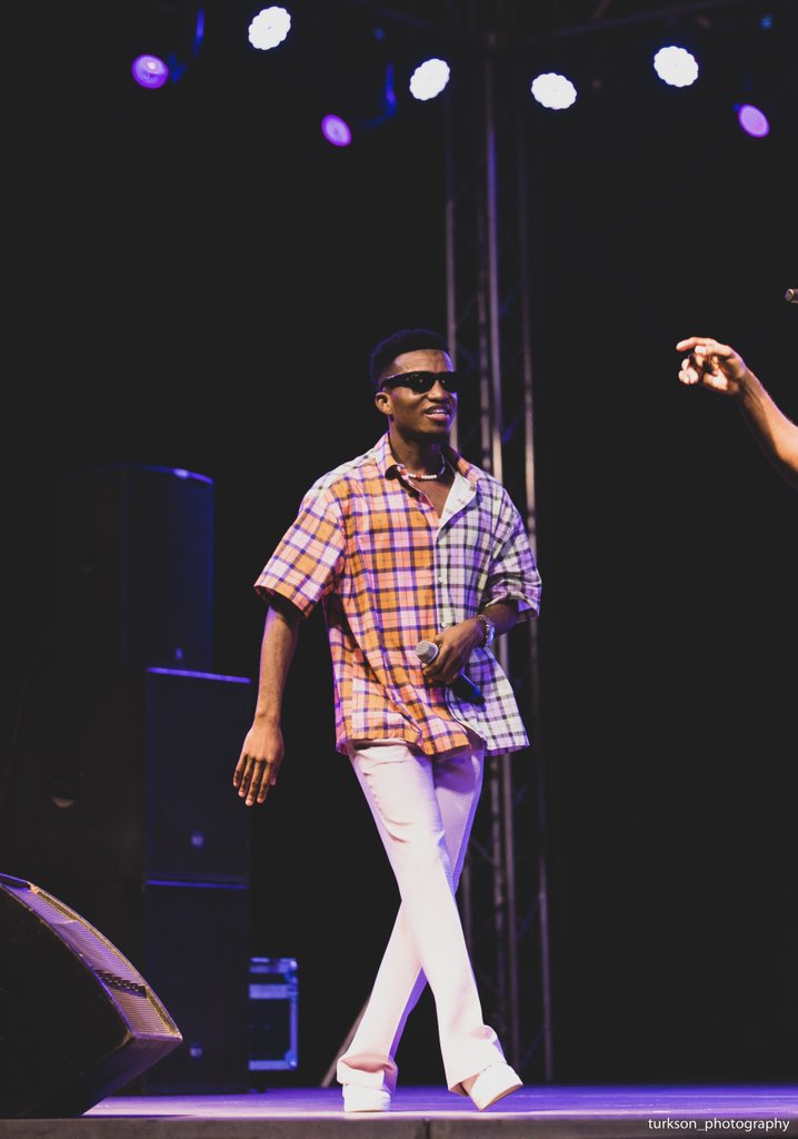 KinaataGh's tweet photo. LOVE ❤️ is ultimately the only answer to mankind's problems. Let LOVE lead always! ✌🏾😎 Happy Weekend Fam! #TeamMooove https://t.co/fzRbC7cKXI