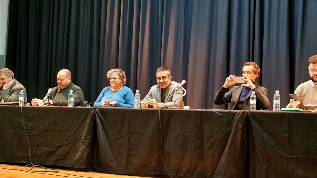 GabrielFerDiaz's tweet photo. Enhorabona, Agrupació de Veïns de #CanOriac (@avv_ca), pel magnífic debat preelectoral organitzat ahir dins el marc del Febrer Cultural. Enhorabona, també, @Raquelpetita, per la bona gestió de la moderació. #Sabadell i la seva política local són ben vius!
🟨 #LAlcaldeDeLaGent https://t.co/2SACiaZTqx