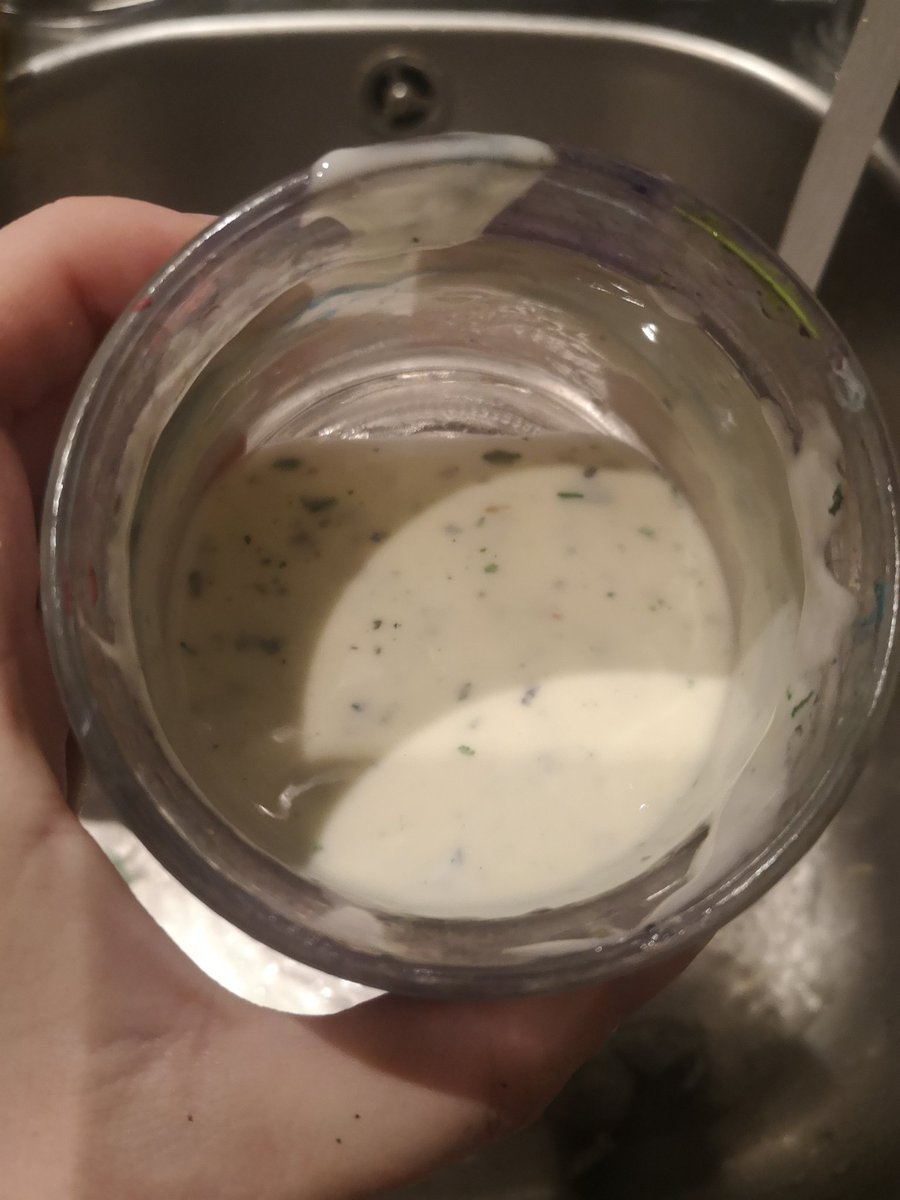 CrystalMCDoll's tweet photo. I was kindly sent some #paintblitzer to try. I may have accidently left it in longer than instructed, but it worked! And it smells like almonds.
(There's a video on my In*gram) https://t.co/LuDvLX9IYv