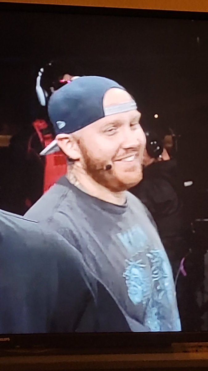 JustAnomoly's tweet photo. @timthetatman @donovanjmcnabb @FanDuel @DrDisrespect Torched https://t.co/yclpHeoOjD