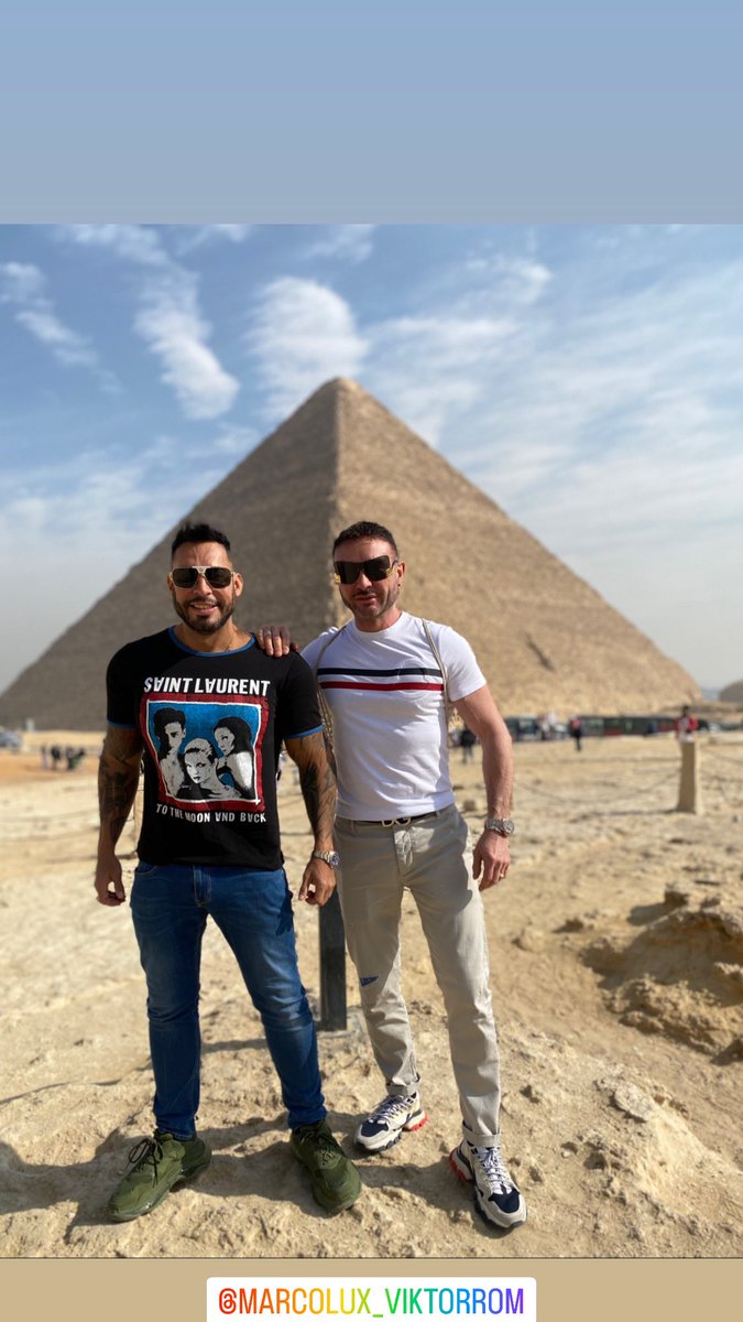 viktorromvenus's tweet photo. En Egipto 🇪🇬 saludos a todos mis seguidores @JensRomVisser @formulagay @theQueerPig @QueerMeNow_ @QueerMeNow @jotodepicass @Viktorafrica1 @FranceViktor @ViktorROMexico @VRomfan @GayBcnPorno https://t.co/cshQ2w7ROW