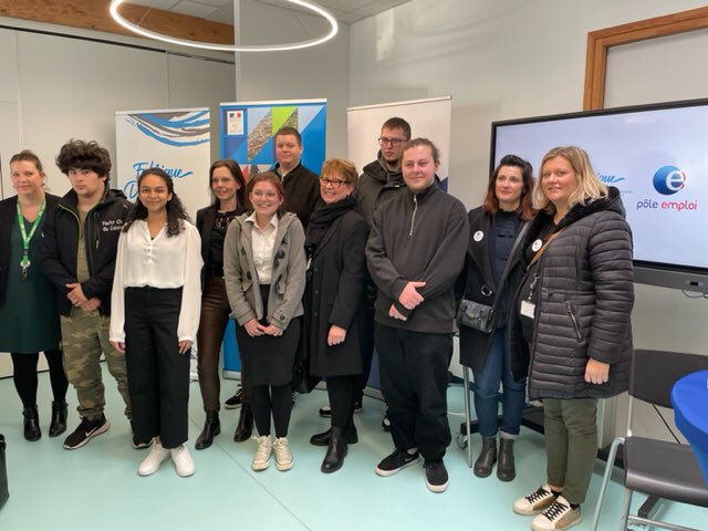bilan 2022 et perspectives @poleemploi_HDF #Calais <a href="/FabriqueDefi/">La Fabrique Défi</a> avec nos partenaires :
☑️1 396 jeunes en parcours plmpl.fr/c/BbTnz
☑️ nos actions mesevenementsemploi.pole-emploi.fr
☑️ nos ambitions #ensemble pour nos usagers et entreprises 
<a href="/NatachaBouchart/">Natacha BOUCHART</a> @FredericDanel
