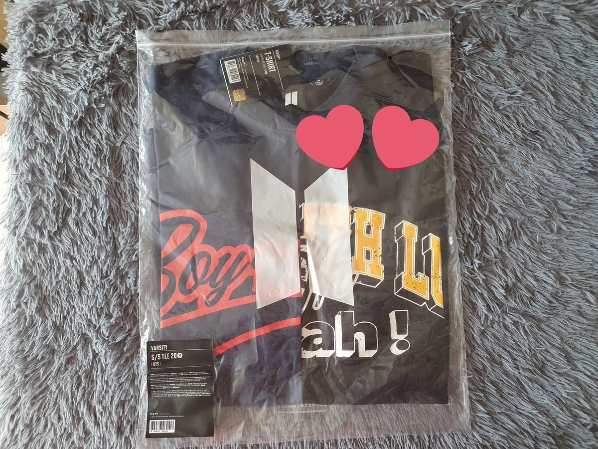 7euphorie's tweet photo. #7euOH
wts lfb ph onhand pls help rt
bts varsity tee 20 (medium)
never opened/used, official
lowered price bec items come from japan fortune box

original price: 65,000 krw
my price: 950php + lsf https://t.co/F8hDeaAPS0