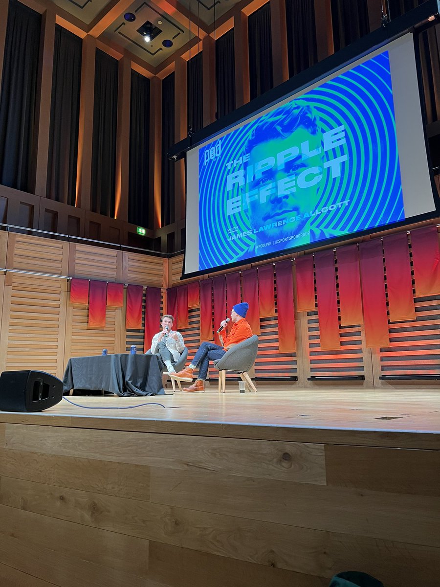 jamesallcott's tweet image. Well that was different and so wonderful. Thank you so much to everyone who came down, couldn’t believe the numbers, meant the world. 👊🏼❤️
 
And TY @ChrisRyan77 what a talented generous man you are! 

What a night 😊 #TheRippleEffect