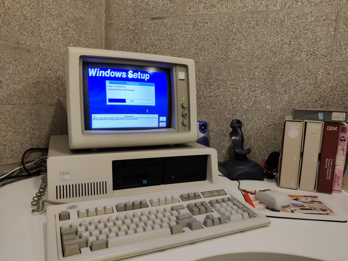 AlsGeekLab's tweet image. Late night #Windows3 installation 😁. Gotta be some way to use my XMS for task swapping, right?