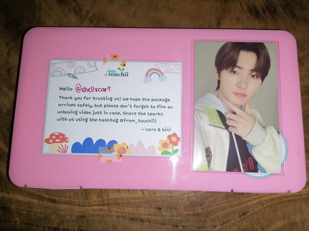 shellxcart's tweet photo. [today's #shellmails 💌]
╰ from: @onetouchii | #from_touchii

hi! sorry for the late feedback but sunghoon enniversary pc came home safely! thank you so much for the smooth transaction as well as for packing it securely🤍 til next time~ https://t.co/PHqGtJJLmY