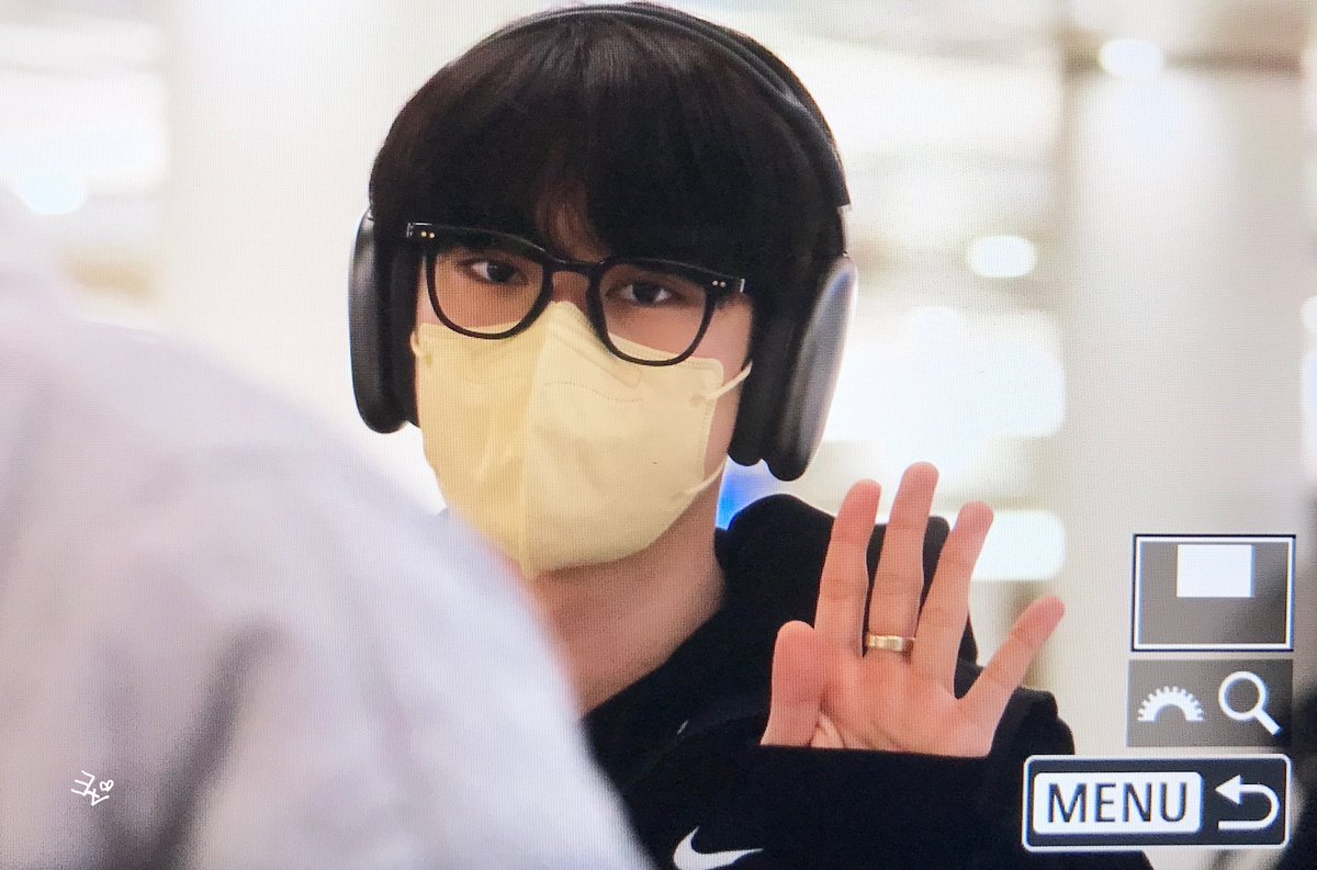 eternalvisual's tweet photo. 230211 ICN

#에이비식스 #AB6IX                    
#KIMDONGHYUN #김동현 https://t.co/zPmv9EuF9i
