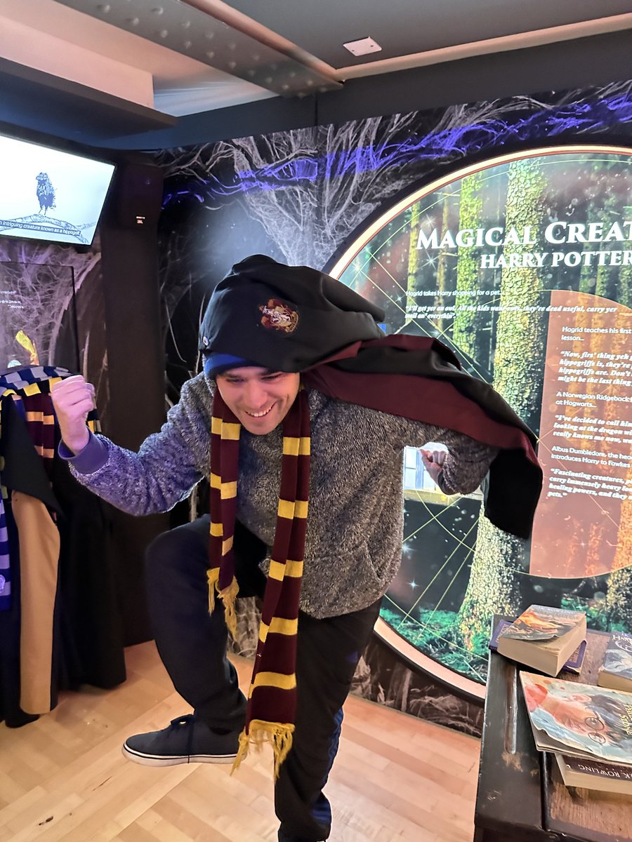 loving Harry Potter corner ! ⁦<a href="/7Stories/">Seven Stories</a>⁩ 💙