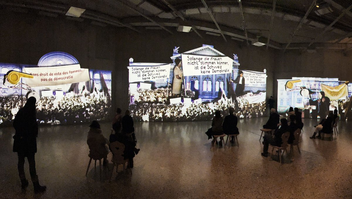 Kraftakt Frauenstimm- und Wahlrecht 💪 Das @landesmuseumzurich zeigt die Panorama-Projektion von Hommage 2021 in einer Indoor Version vom 9.Februar bis 16.April. 

#hommage2021 #50jahrefrauenstimmrecht #gleichstellung #frauenwahlrecht #1971 #schweiz