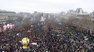 realmarcel1's tweet photo. Bonne journée à ceux qui luttent, bonne galère à tous les autres ✊
#greve11fevrier #manif11fevrier https://t.co/8EAPaYfzYA
