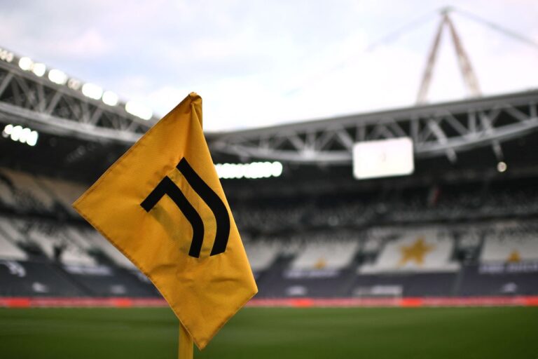 CalcioFinanza's tweet photo. #Juventus, spuntano nuove intercettazioni: «Siamo stati arroganti sul mercato. L'Under 23 è un carrozzone. All'#Atalanta sono fuori dal mondo» https://t.co/hBE1Uf4uqf https://t.co/LRBieYNxdm