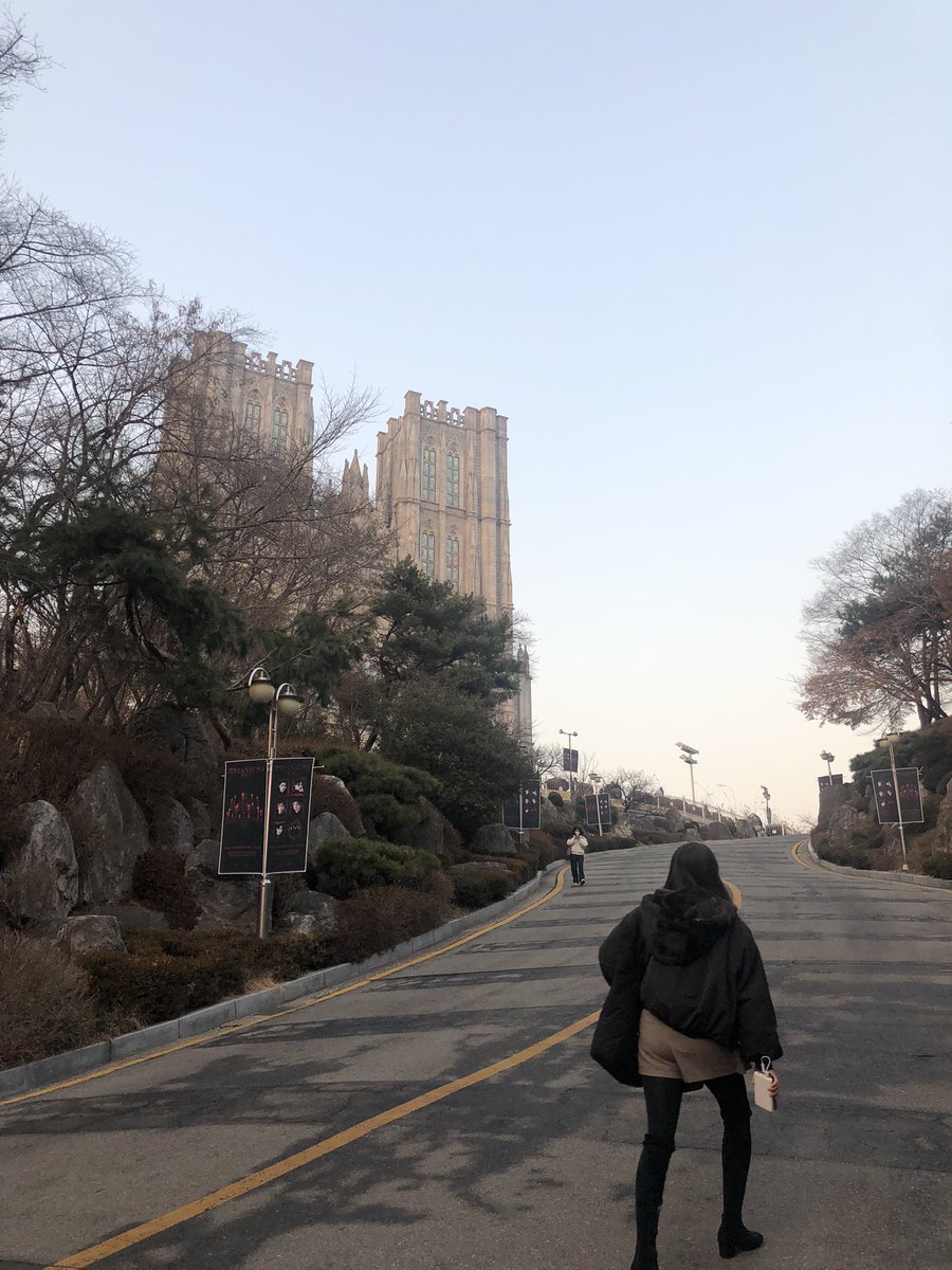 weitenlee's tweet photo. bruh why is it so hard to go there https://t.co/wRrWfc444M