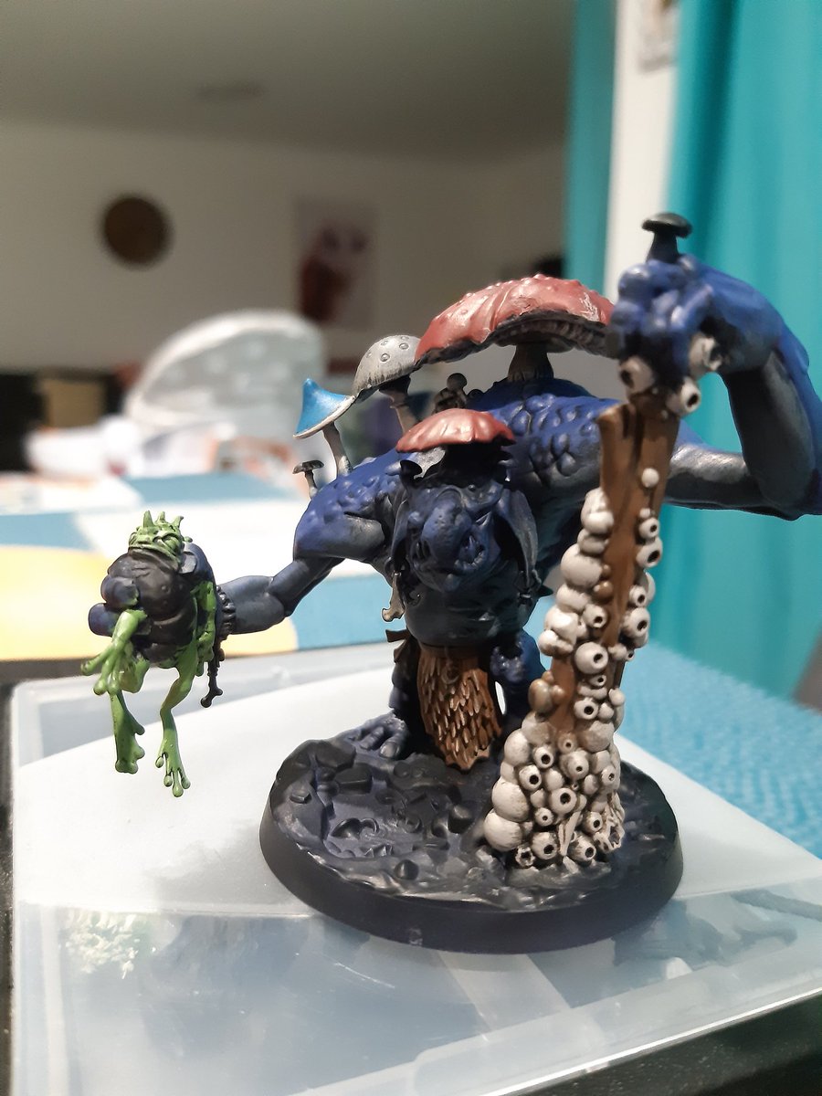 DanTheGreatGam1's tweet photo. Update for #LunchHammer. Somewhat fitting to paint this fella then watch #TheLastOfUsHBO https://t.co/XXWi15ksy1