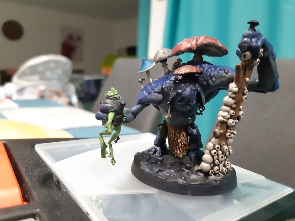 DanTheGreatGam1's tweet photo. Update for #LunchHammer. Somewhat fitting to paint this fella then watch #TheLastOfUsHBO https://t.co/XXWi15ksy1