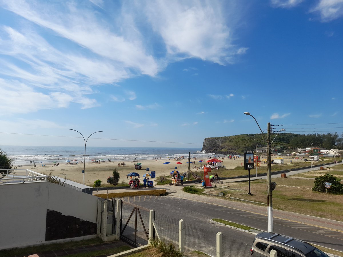 Freeddyveiga's tweet photo. #torres #praiadacal #quintaldecasa https://t.co/pVpg1V2jNm