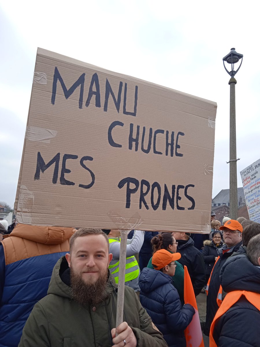 NicolasWernert's tweet photo. #manif11fevrier https://t.co/UGA0zqhjNM