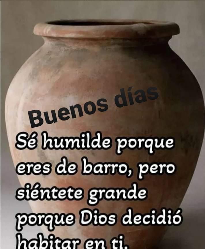 Buenos dias mis corazones feliz Sabado no importa lo que enfrentes en la vida nunca te sueltes de la mano de Dios el es tu fuerza