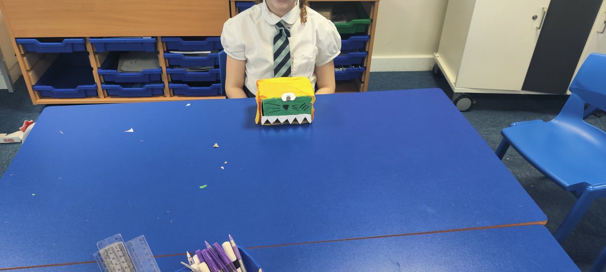 Year3Somers's tweet photo. Over the last few weeks, Year 3 have been creating their own pneumatic monster toy. We used a balloon and a tube to get to open their mouths. What a creative year group. #dt #creativity https://t.co/P4DMv5AEOo