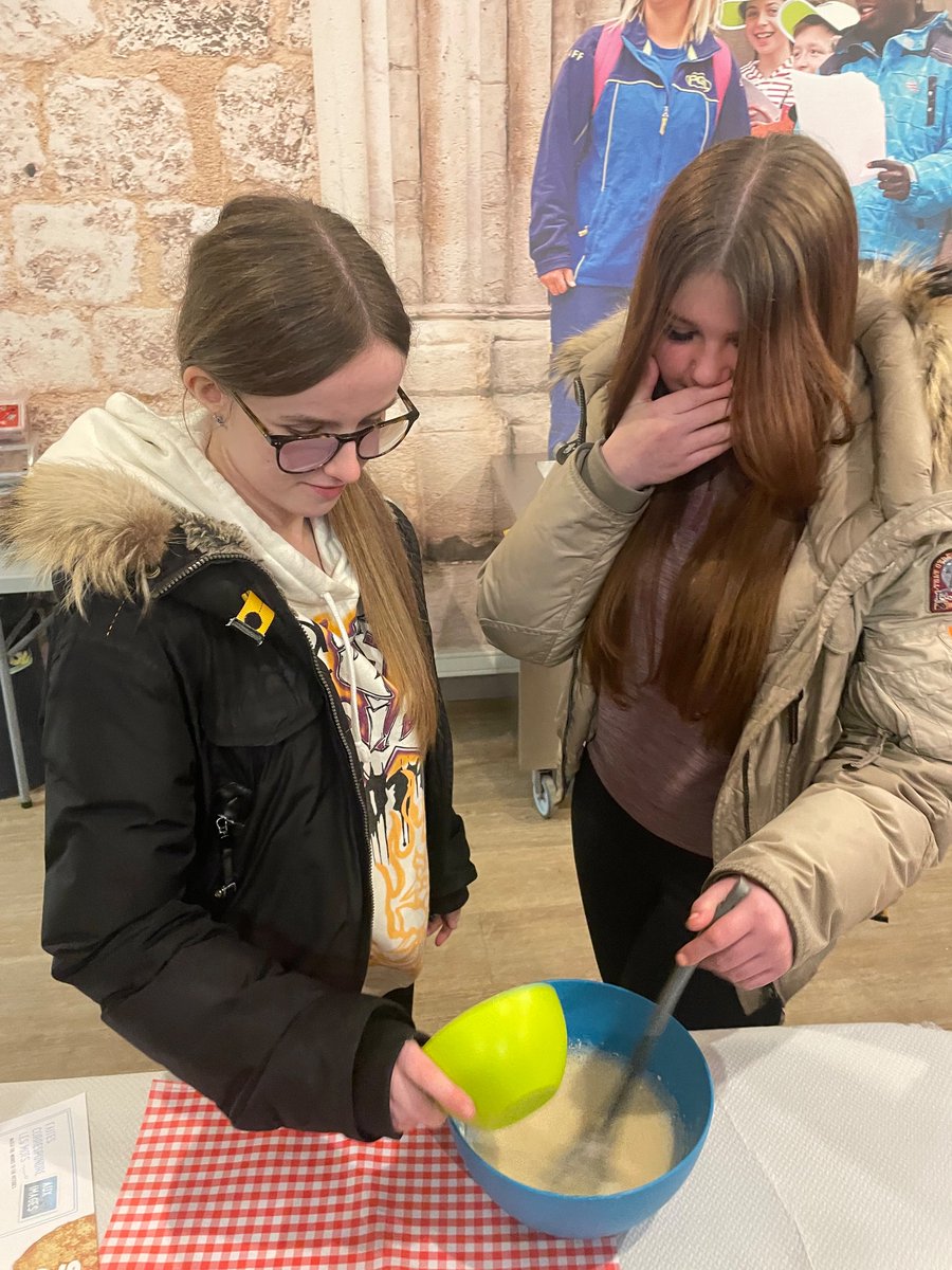SJPHeadteacher's tweet photo. Last nights crêpe making workshop in Paris! https://t.co/4X0fo2JWPh