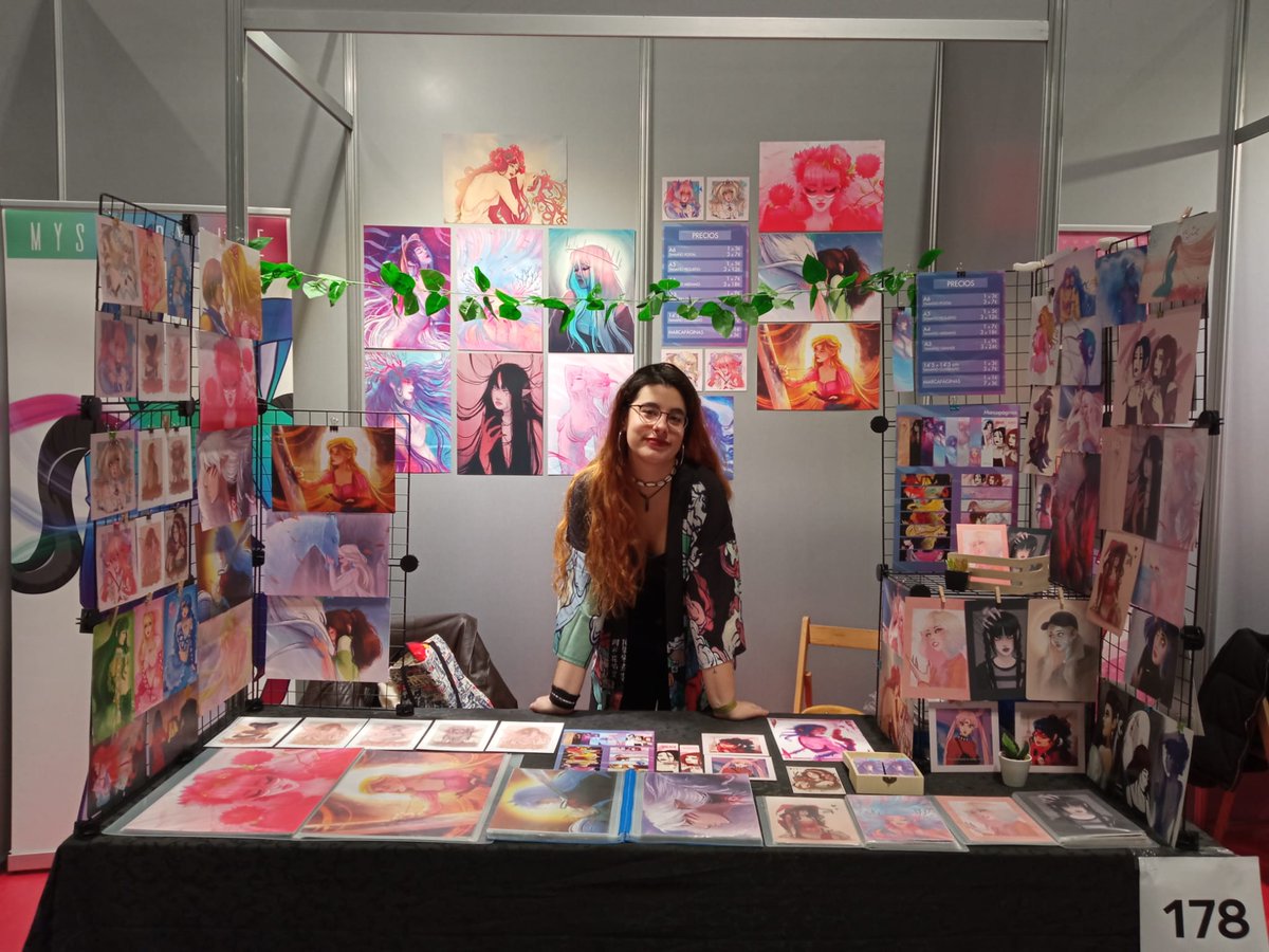 Mysleepyblue's tweet image. Ya estamos en la @Japan_Weekend stand 178 en el pabellón 10 😊❤