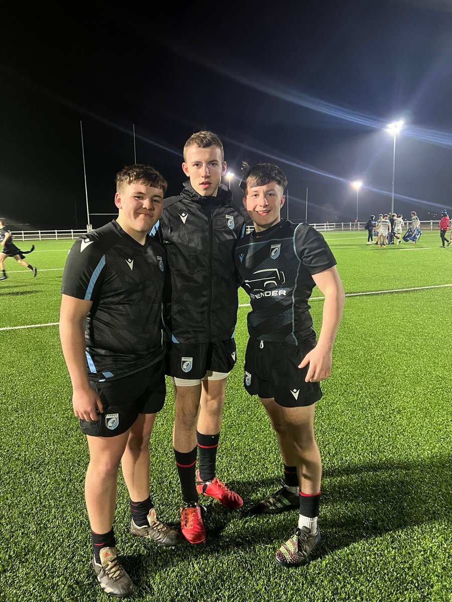 Abercynon16s's tweet photo. 🔴⚫️Top effort from our lads Bailey, Ben and Kian last night despite @Cardiff_Pathway North u16s narrowly losing 27-20 to Bath at Chippenham.🔵⚫️ Well done lads 👏
 
@WRUHub_MACS @AGRhydywaunPE @CVSRU @AbercynonRFC #Ymlaen 🏉 https://t.co/tIcpZ5hLjt