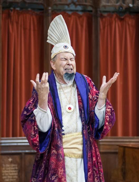 trishl_nwn's tweet photo. The plot’s absurd but ‘this is opera!’… #KennetOpera Abduction from the Seraglio reviewed @NewburyToday 👉 https://t.co/58l0KSLKlw 👏🏻👏🏻 https://t.co/NYJkopSy1c