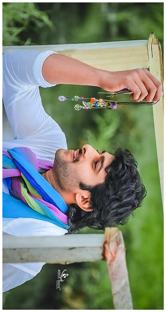 BSRBabu23's tweet photo. H@iiiiii
My DarLing___โกโ โกโ โกโ
@PRIYA_TWEETZ007
@TrendsPrabhas @SowmyaTweetz #prabhasfans #Darling_movie
#instaprabhas #prabhasannaaddictors @ivdsai #saaho @_Murali__ @kpbrindareddy https://t.co/6KKS3Skt7O