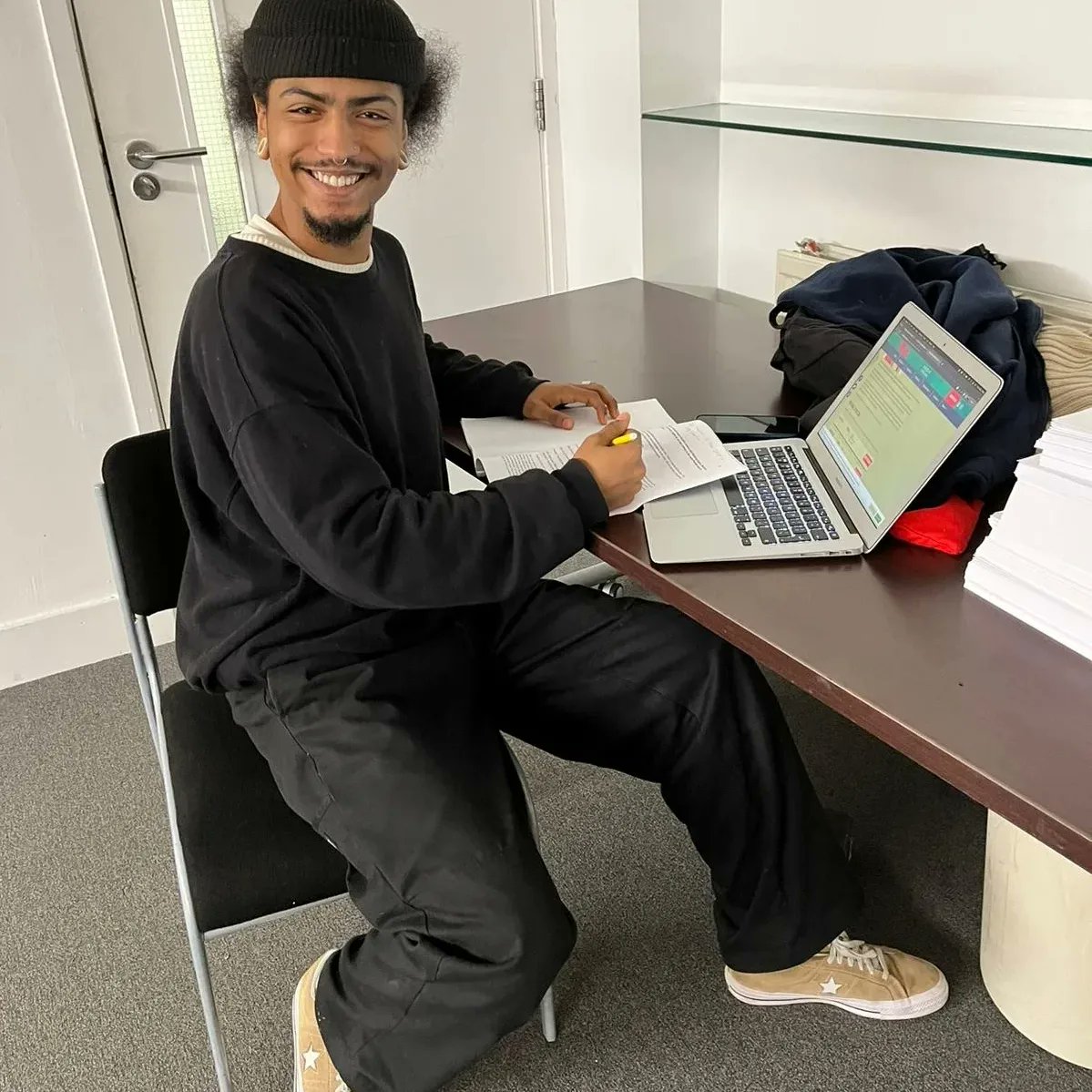 Maximillian Davey tweet media