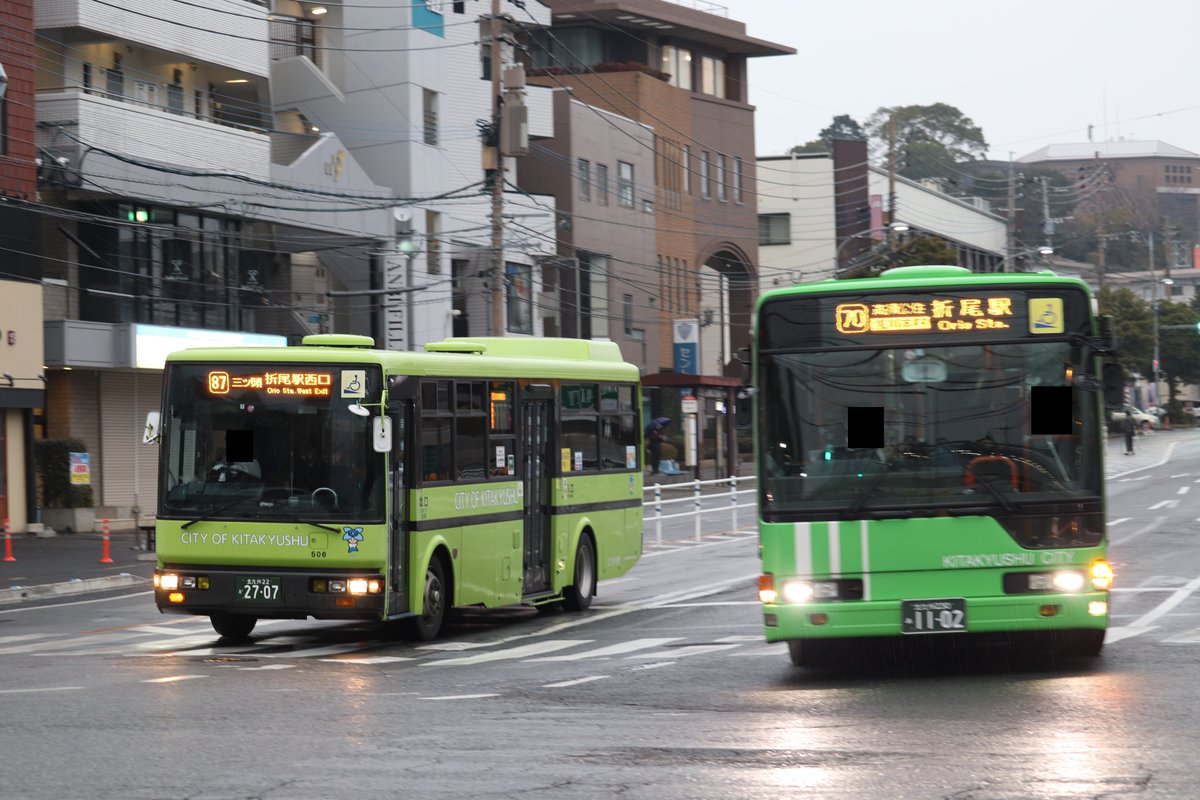 NSKJM210's tweet photo. 他の車両にはあまり目を向けず、常にチャボロングを狙っていた日々...

電気バスの代走にチャボロングが来て喜んだり、予備代走を狙ったら青塗装の58MCで少しがっかりのも懐かしい思い出

ここまで熱中するのはクレイジーでしたが、それでも狙い損ねた後悔が多数... https://t.co/YrSj7dMFaD
