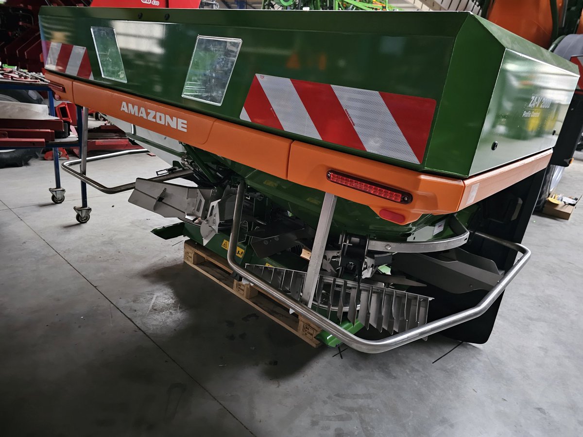 Van der Maar Landbouwmechanisatie tweet media