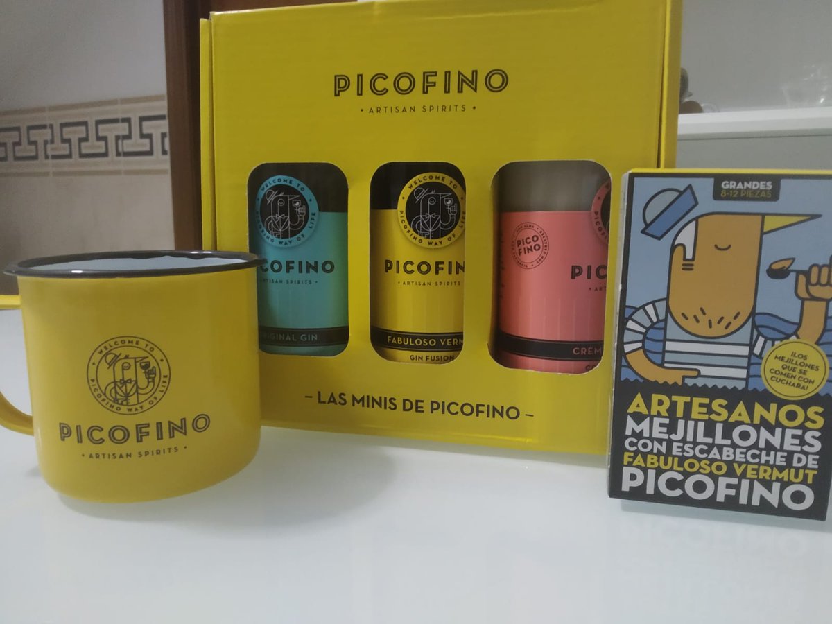 PAsturianu's tweet photo. Finalmente, y no menos importante, agradecer a los patrocinadores los obsequios y las explicaciones de sus productos en el @PoteDay23
🥰🥰🥰
@camin_astur
#EmbutidosJP
@AguadeFuensanta
@picofinoclub https://t.co/M06bIelQq2