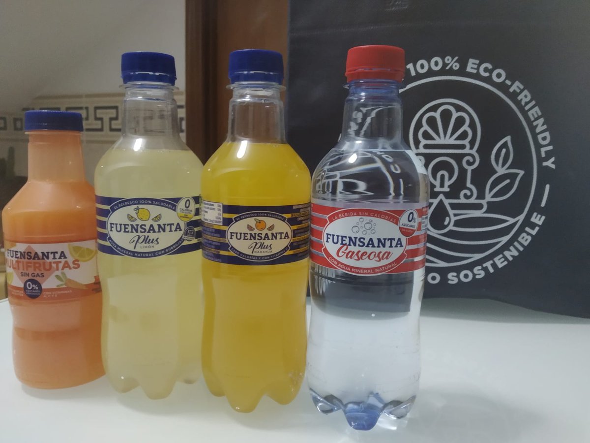 PAsturianu's tweet photo. Finalmente, y no menos importante, agradecer a los patrocinadores los obsequios y las explicaciones de sus productos en el @PoteDay23
🥰🥰🥰
@camin_astur
#EmbutidosJP
@AguadeFuensanta
@picofinoclub https://t.co/M06bIelQq2