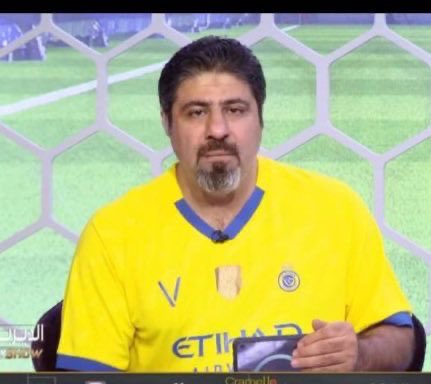 F_vip0f's tweet photo. اذا كنت تراه افضل مذيع رياضي 
هات رتويت 💛

#نهايي_كاس_العالم_الانديه https://t.co/zR7IiJnbPS