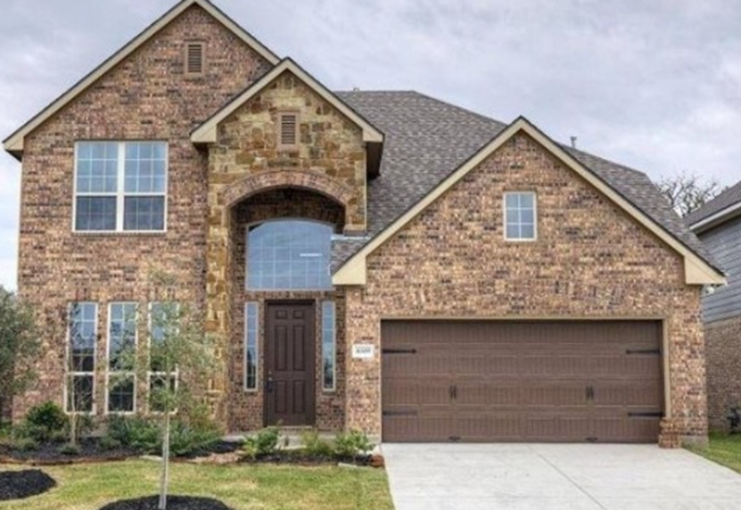 【美国11州拟禁中国人买房地产】美国德州有州议员早前提案,禁止中国、俄罗斯、北韩及伊朗公民及企业购买房地产,德州州长表明,一旦法案通过将签署