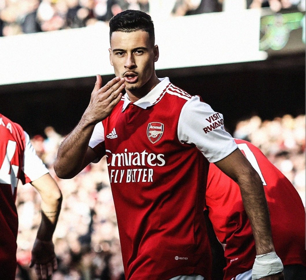 racingblogger's tweet photo. 💷 If ARSENAL beat Brentford and MARTINELLI scores I'll give £50 CASH to one of you Lucky People!! 🥇

To Enter: 

1️⃣ RT this Tweet 
2️⃣ Follow @racingblogger

🔴⚪️ https://t.co/MKtySjcIlv

#ARSBRE #Arsenal #COYG #Win https://t.co/WhSs3mXhcb