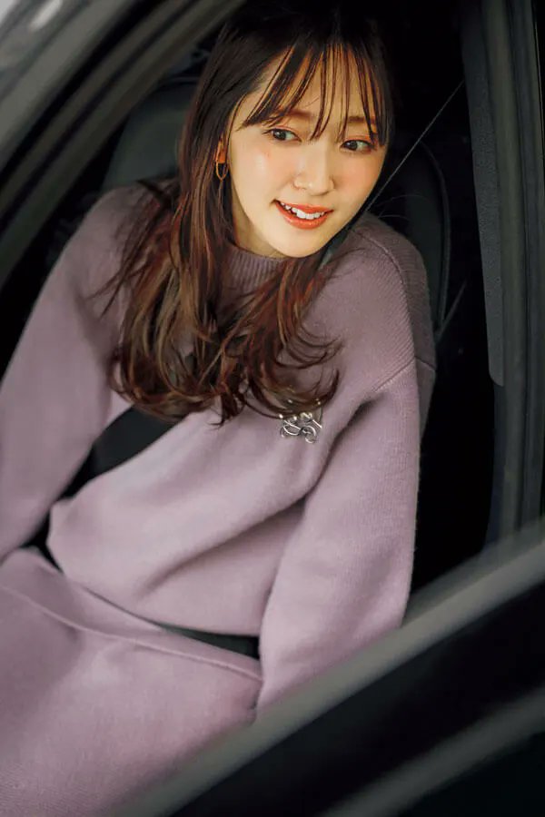 airimania_info's tweet photo. 【BIJIN HYAKKA MAGAZINE】Web update

【週末デートコーデ】男性に「なんでそんな格好で来た!?」って思われてない？ドライブの正解コーデはこれ
https://t.co/cXOQG74tHW

#鈴木愛理 #suzukiairi #美人百花 https://t.co/vGRPS6YUP6