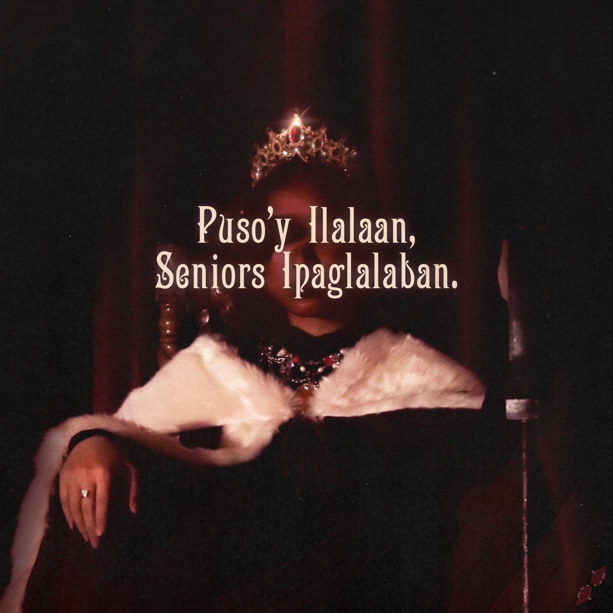 SPCPBATCH2023's tweet photo. Siya ay biyaya. Siya ay kapangyarihan. Siya ang tanging pag-asa natin sa kalayaan— saludo kayo at ialay ang inyong mga puso sa alab ng soberanya ng ating lupain. 👑
#SENIORS2023 #23NIORS #AngHulingLaban #KABANATA12
🎨: Isabel Del Silva, Andrea Estrella
✍: Samantha Santos https://t.co/wfPLGZ9zGl