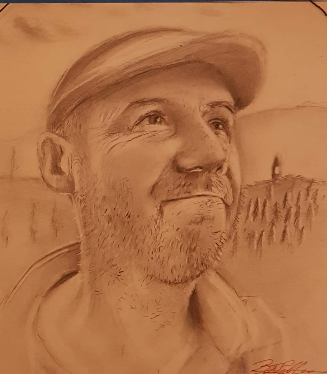 ReviewsCamping's tweet photo. Self portrait

#dailyart #sketches #drawing_pencile #drawingcharcoal #penart #renaissance #urbandrawing #ruraldrawing 
#portraits https://t.co/bjmNU4ShpF