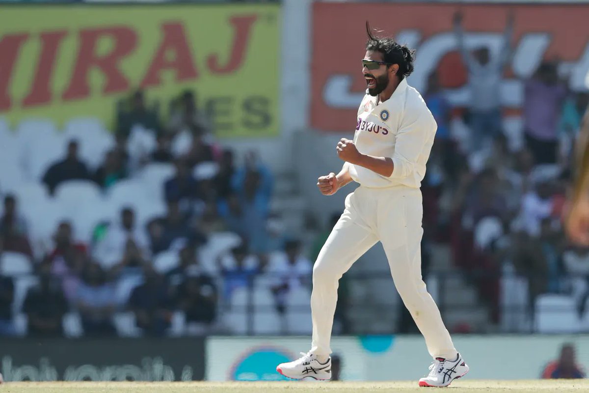 ChennaiIPL's tweet photo. AATANAYAGAN 🪄⚔️ @imjadeja 🥳
📸 : @BCCI https://t.co/HBhgaYGlOr